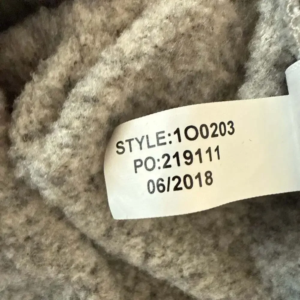 Vineyard Vines Harbor Fleece Vest in Grey Heather